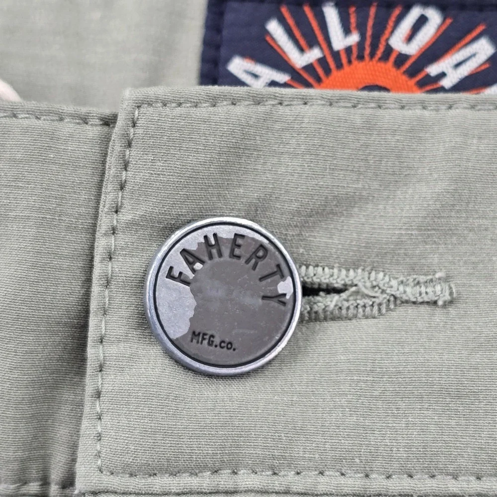 Faherty All Day Shorts Mens 38 Sage Green 7 Inseam Hybrid Stretch Quick Dry Swim